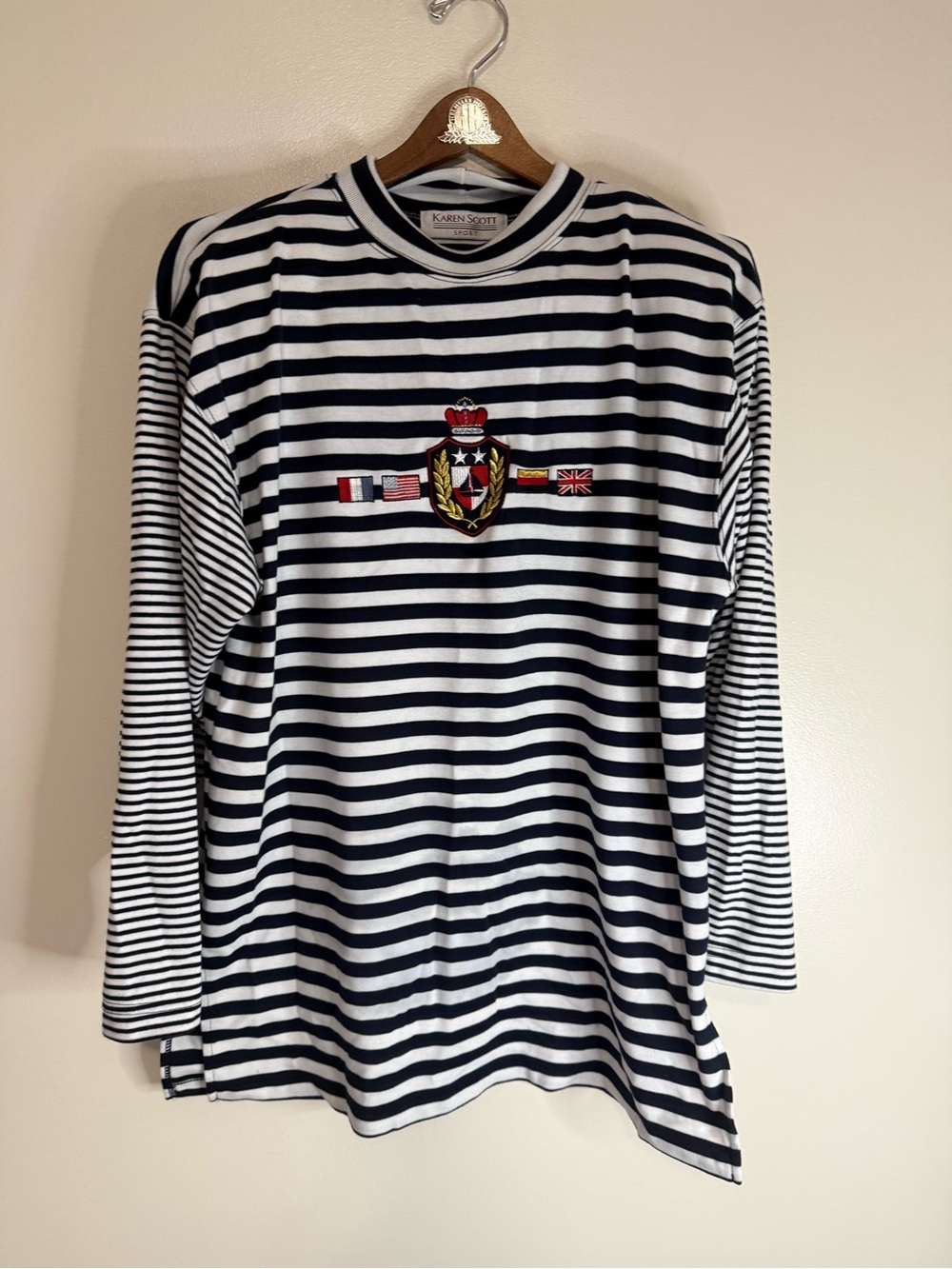Karen Scott vintage Navy & White Striped Crest nautical tee size medium